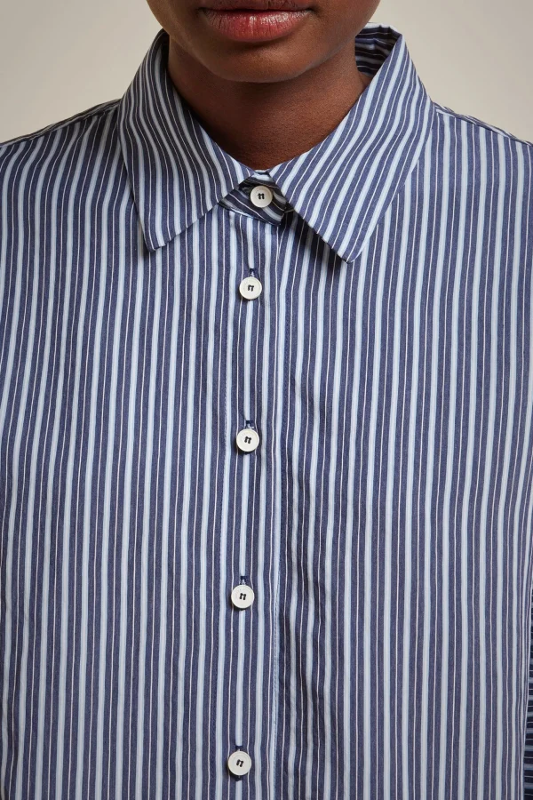 camicia_slim_2.webp Clearance Liviana conti Camicia Slim Riga Blu/Azzurra